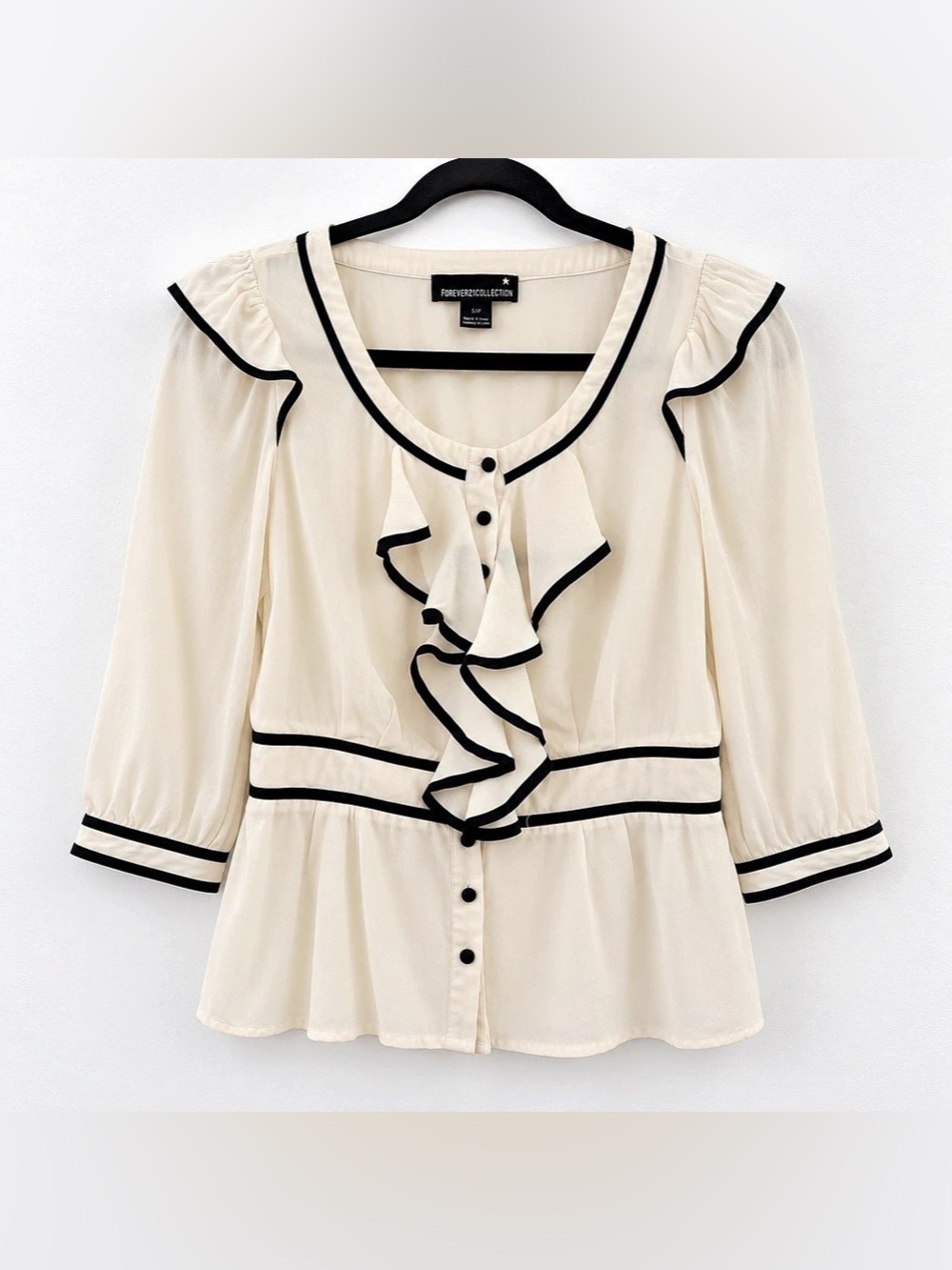 Forever 21 Collection Ruffle Blouse in Cream & Black Size Small Like New
